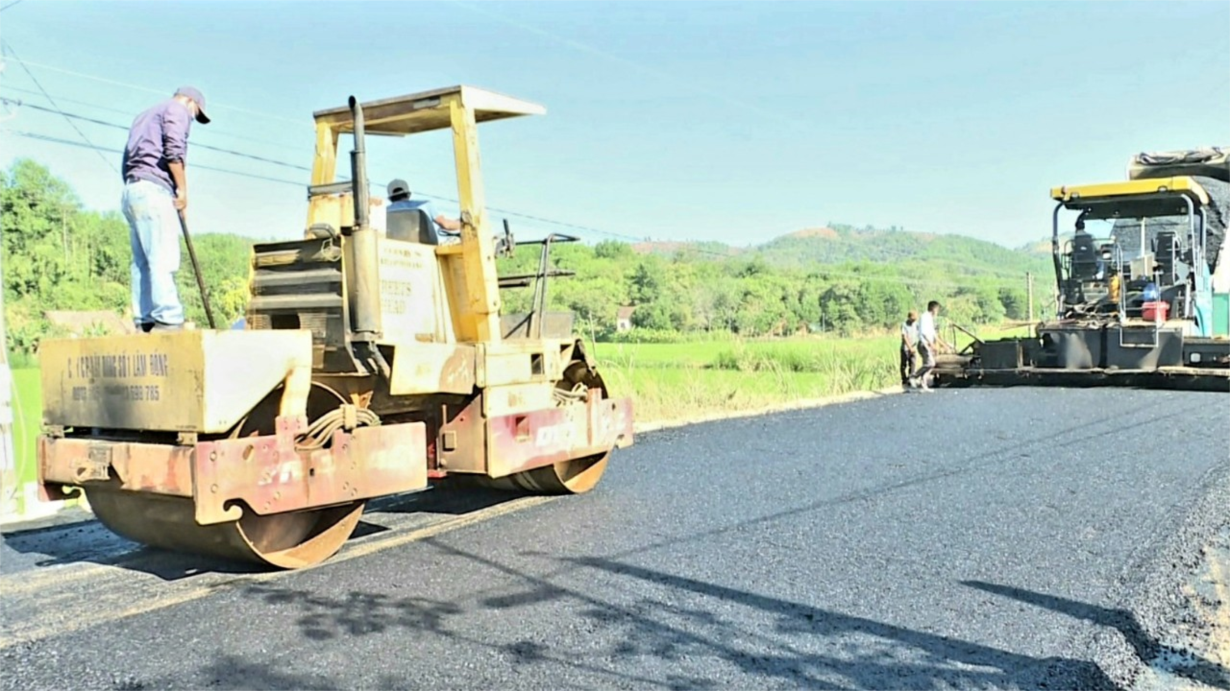 Lâm Đồng rút vốn các dự án đầu tư công chậm tiến độ (25/11/2022)